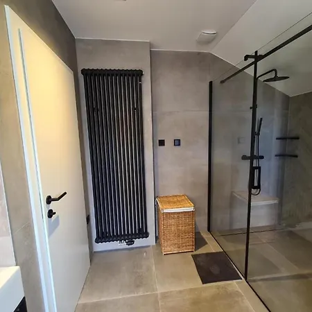 Pensión 3 Bedrooms Superior Palma Direct About 150-200m To Sandy
