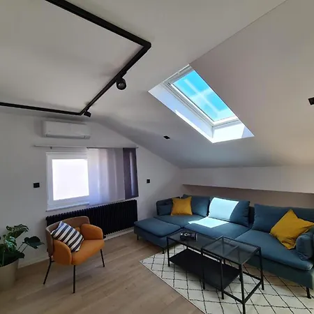 3 Bedrooms Superior Palma Direct About 150-200m To Sandy Crikvenica