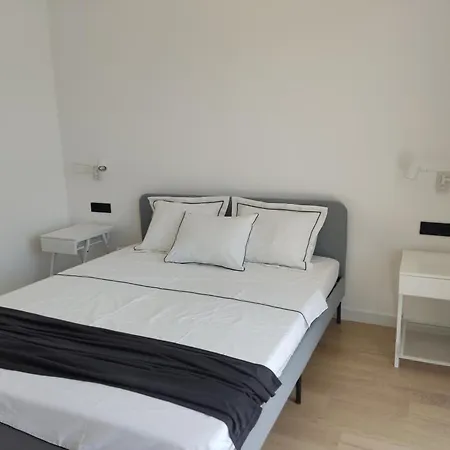 Superior Luxury Palma With Big Terrace Vorgesetzter Apartments Direct To Sandy Beach About 150-200M Pensionat