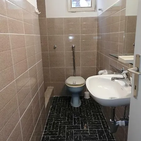 3 Bedrooms Superior Palma Direct About 150-200m To Sandy Pensión