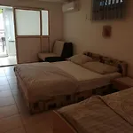 Guest house Superior Palma With Very Big Terrace Vorgesetzter Direct To Sandy About 150-200m Crikvenica