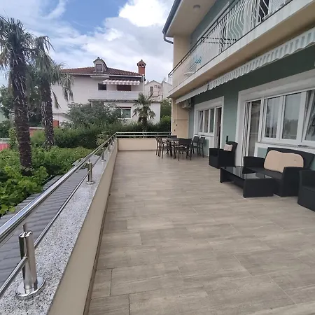 Superior Palma With Very Big Terrace Vorgesetzter Direct To Sandy About 150-200m